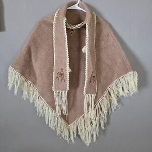 Vintage Womens Llama Embroidered Poncho One Size Tan Fringe Boho Cape Peru